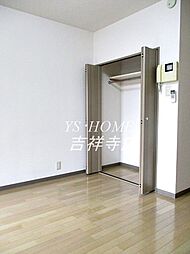 セブンスプリングス 2階1Kのリビング/ダイニング