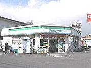 ファミリーマート