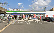 ファミリーマート