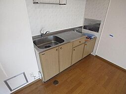 ハイセレール神田 102 1階2LDKの室内