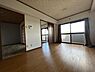 室内：南向きで日当たり良好