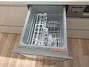 食後の片付けもラクラク。食洗機付きです。