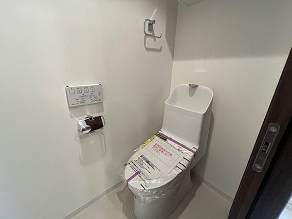 トイレを拡大表示