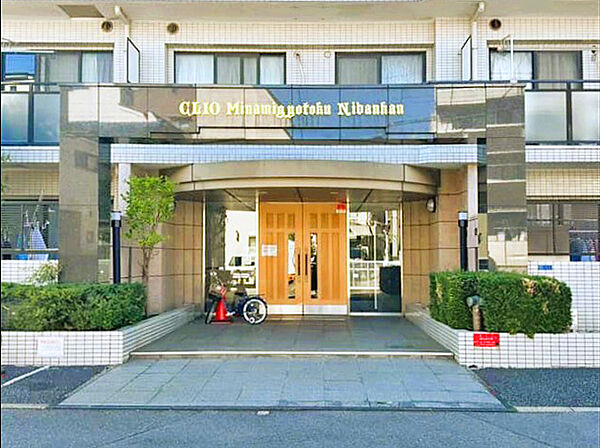 エントランスを拡大表示