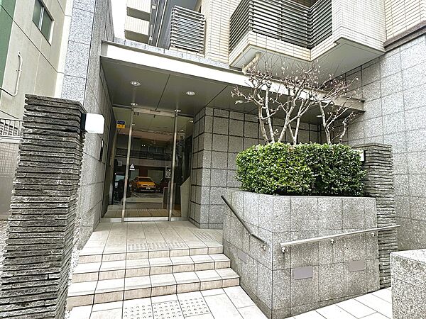 エントランスを拡大表示
