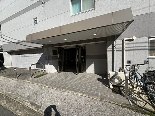 エントランスを拡大表示