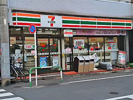 セブンイレブン 豊島千早1丁目店　徒歩3分