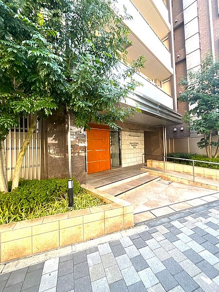 エントランスを拡大表示