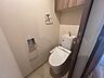 トイレ：シンプルで使い勝手がよく、お掃除も楽チンなトイレです。 