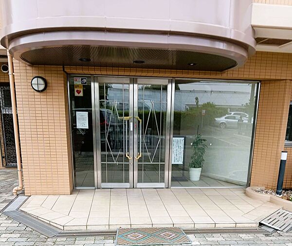 エントランスを拡大表示