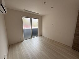 阪急伊丹線 伊丹駅 徒歩4分の賃貸アパート 1階1Kのリビング/ダイニング