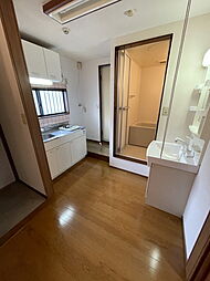 JR福知山線 塚口駅 徒歩13分の賃貸アパート 2階1Kのリビング/ダイニング