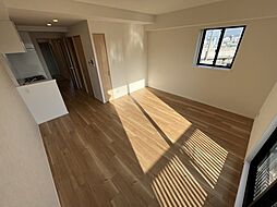 JR東西線 加島駅 徒歩2分の賃貸マンション 9階1LDKのリビング/ダイニング