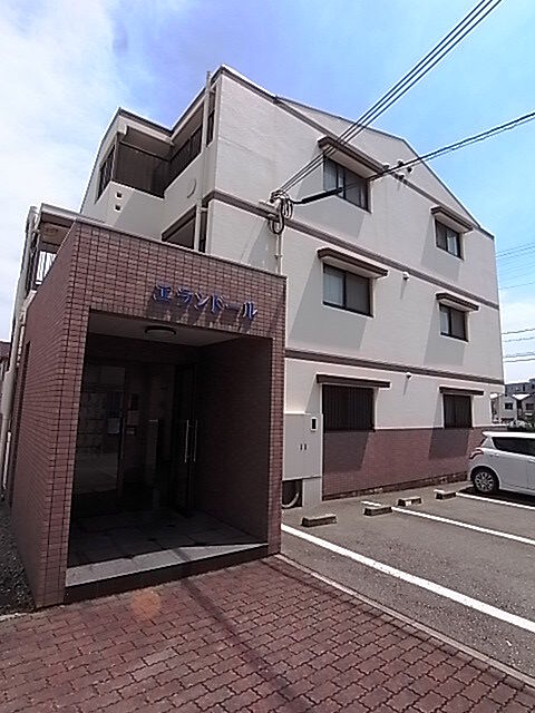 7 / 23
