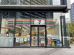 【コンビニエンスストア】セブンイレブン　晴海3丁目店まで527ｍ