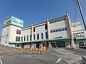 阪急オアシス山下店 903m