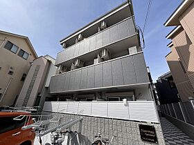 兵庫県尼崎市七松町１丁目（賃貸マンション1K・2階・25.00㎡） その1