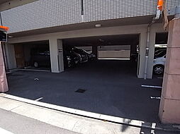 6 / 8