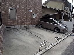 4 / 5
