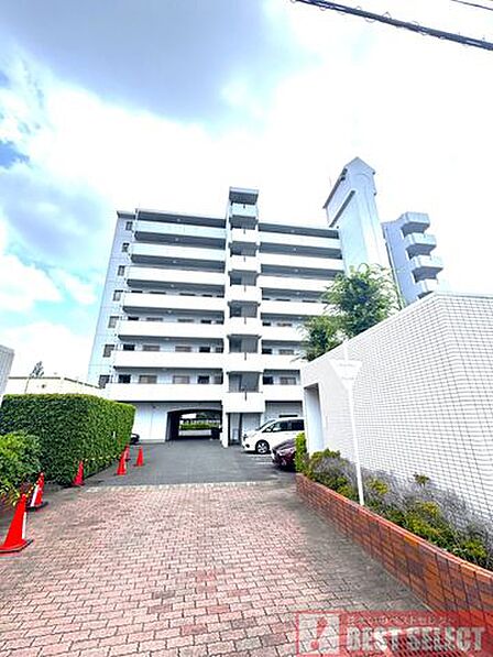 ご家族みんなが安心して過ごせる落ち着いた住環境が魅力です
