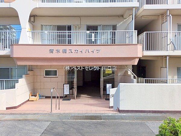 エントランスを拡大表示
