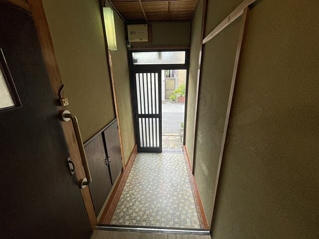 玄関