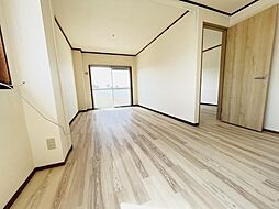 ムーンハイツA棟 2LDKの写真
