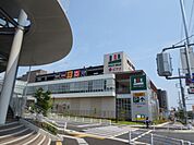 スーパー「ピアゴまで300m」
