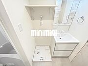 お問い合わせはミニミニ徳重店へ。