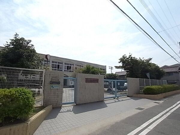 画像21:神戸市立須佐野中学校（498m）