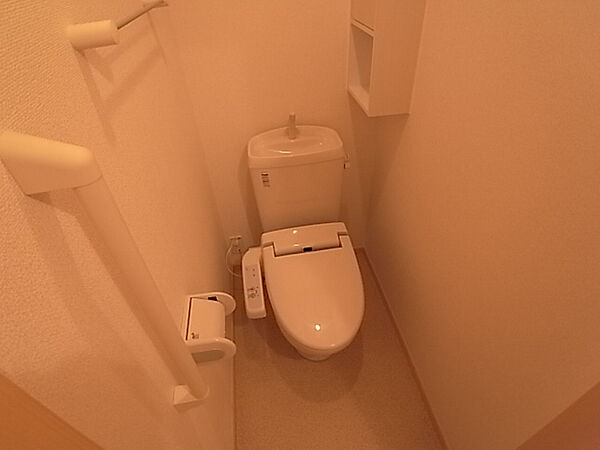 画像3:ウォッシュレット付きトイレ