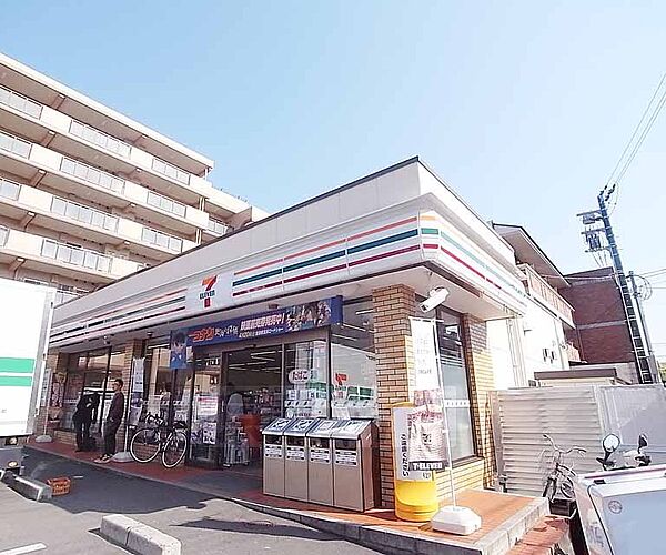 画像30:セブンイレブン田中上古川町店まで150m 北大路通り沿いにあります。駐車場も完備