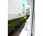 南向きです。
