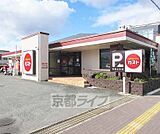 ガスト 京都山科店まで949m