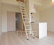 明るいお部屋です。