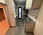 動きやすいスペースを確保したキッチンスペースです。