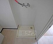 洗濯機は室内に設置可能です。