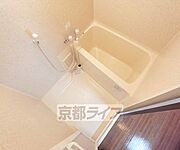 清潔感のあるお風呂ですね。