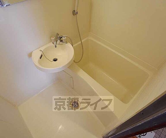 浴室