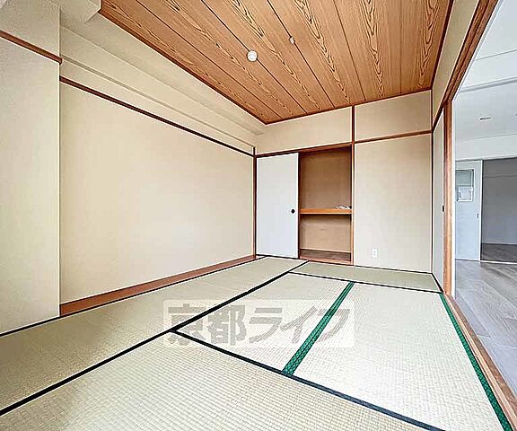 寝室