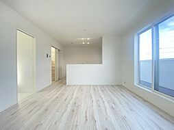 春日部市増富　1号棟