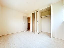 寝室の画像