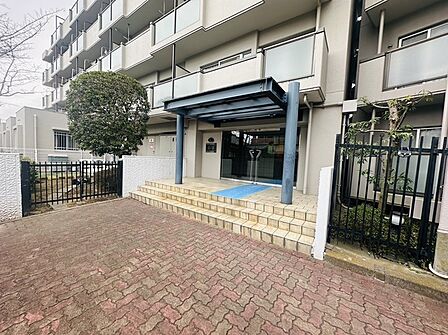 エントランス外