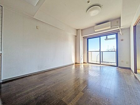 家族団らんの時間も増えそうな、くつろぎのＬＤＫ。 