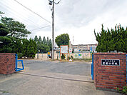 さいたま市立宮前小学校（850m）
