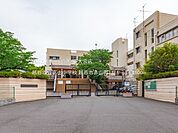 越谷市立富士中学校（800m）