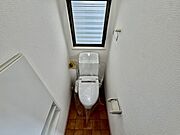 清潔好きには欠かせないウォシュレット機能付き。 
