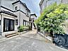 外観：閑静な住宅地で、小さなお子様がいるご家族にも安心。 