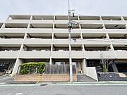 閑静な住宅地で、小さなお子様がいるご家族にも安心。 