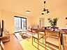 室内：閑静な住宅地、のびのびした子育てに適します。 